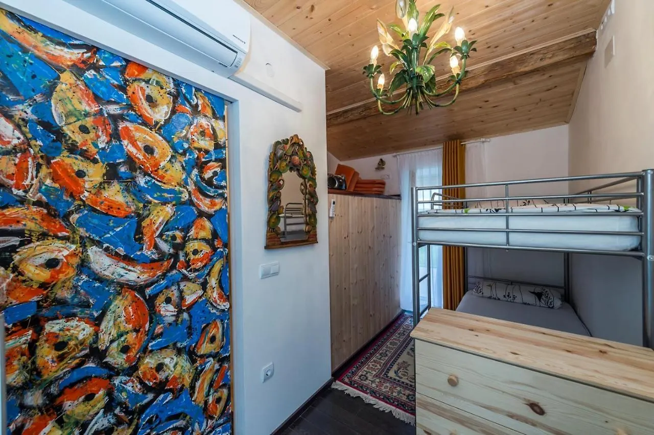 Villa Art House With Pool Vizinada